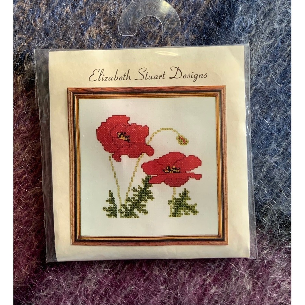 NIP Elizabeth Stuart Counted‎ Cross Stitch Kit Poppies Needlecraft Floral Red
